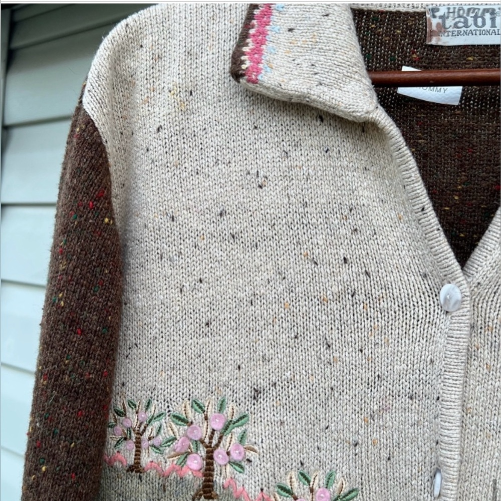VTG Cottage-core Embroidered Appliquéd Cardigan Sweater-Adorable! Sz L EUC🌺 - Picture 10 of 16
